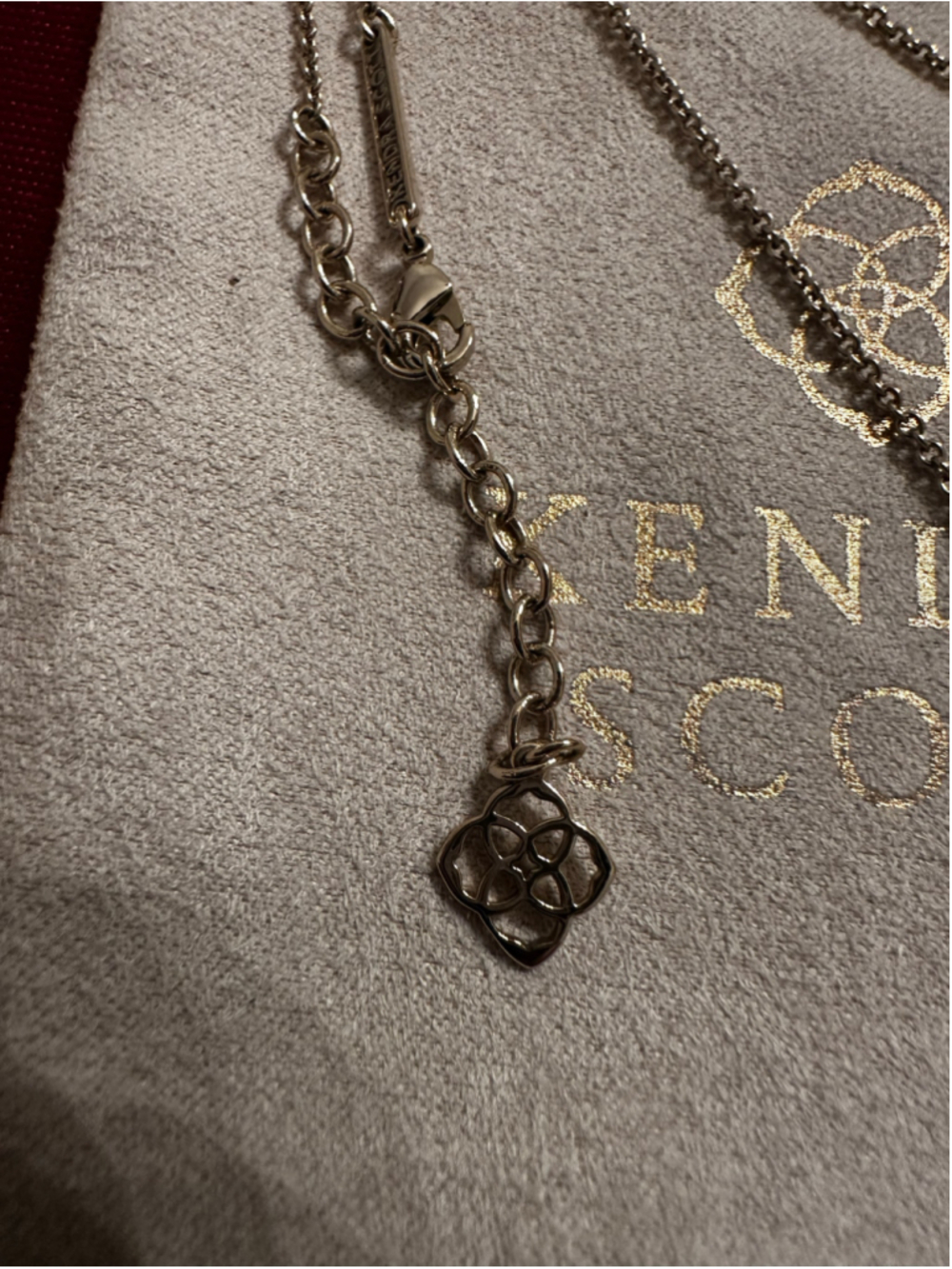 Kendra Scott Red Stone Necklace With Silver Chain - Picture 2 of 2